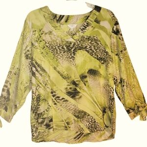 Coral Bay women's sm geometric print long sleeves v-neck pullover blouse. 6067